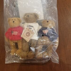 Vintage Rare Boyds Bears Head Bean Collection Best Dressed Bearyproud & Pals